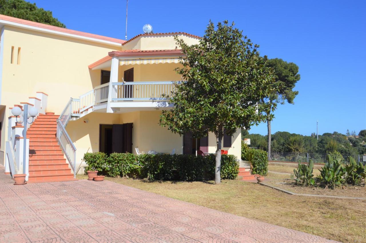 Appartamenti In Villa Polimnia 冯塔尼比安奇 外观 照片