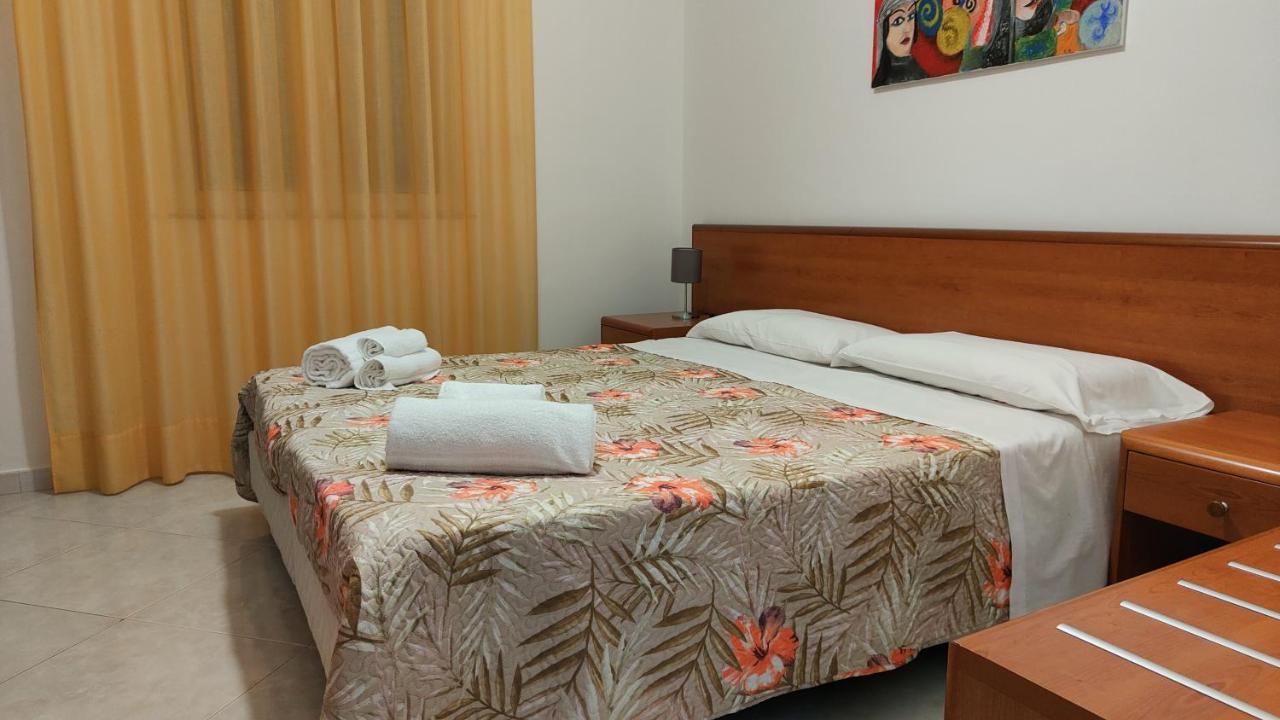 Appartamenti In Villa Polimnia 冯塔尼比安奇 外观 照片