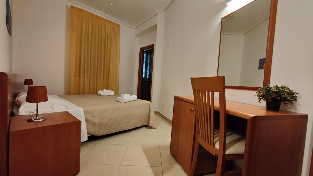 Appartamenti In Villa Polimnia 冯塔尼比安奇 外观 照片